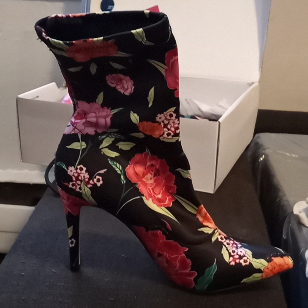 ALDOS ANKLE BOOTS